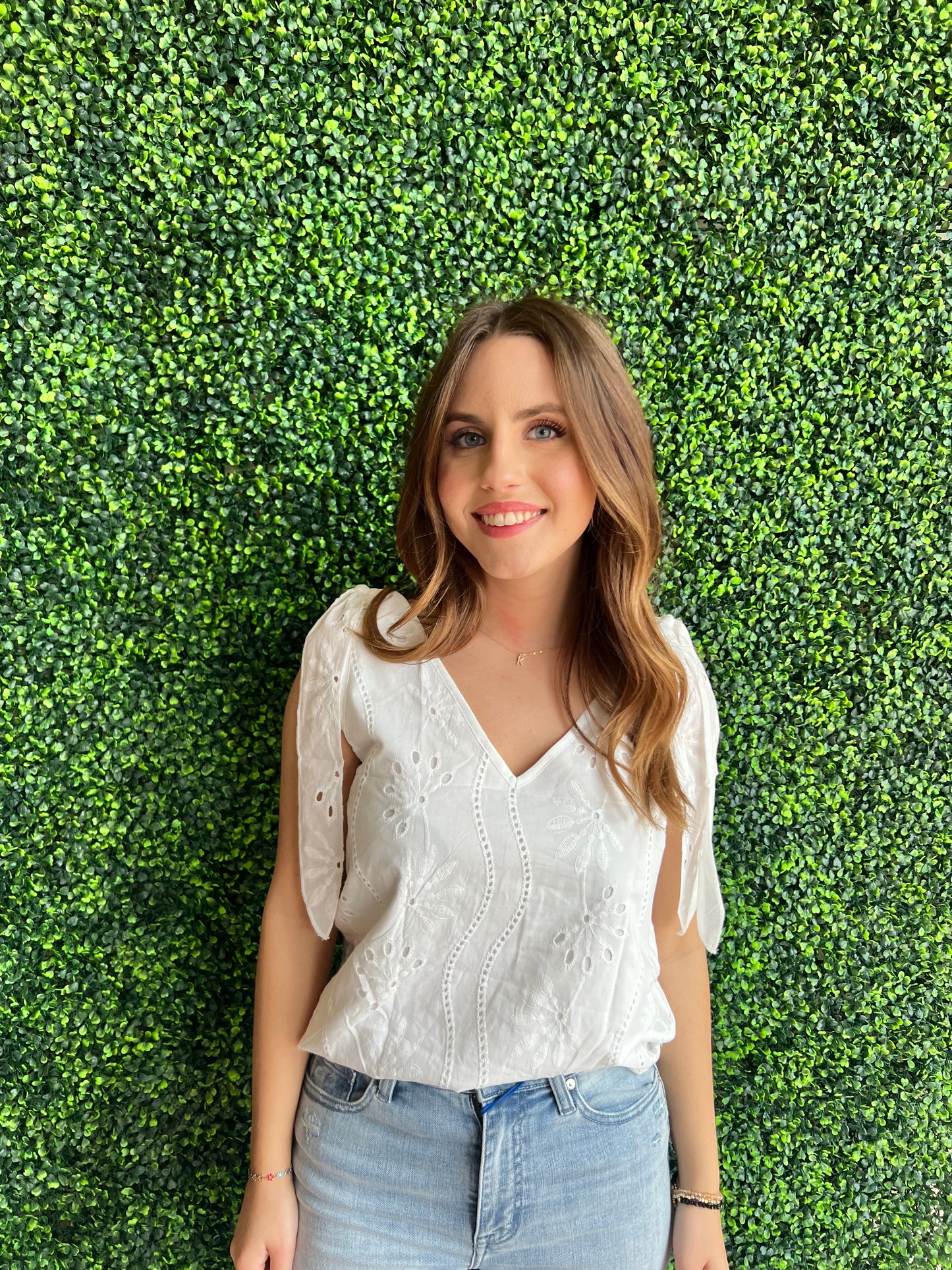 Embroidery knotted tank