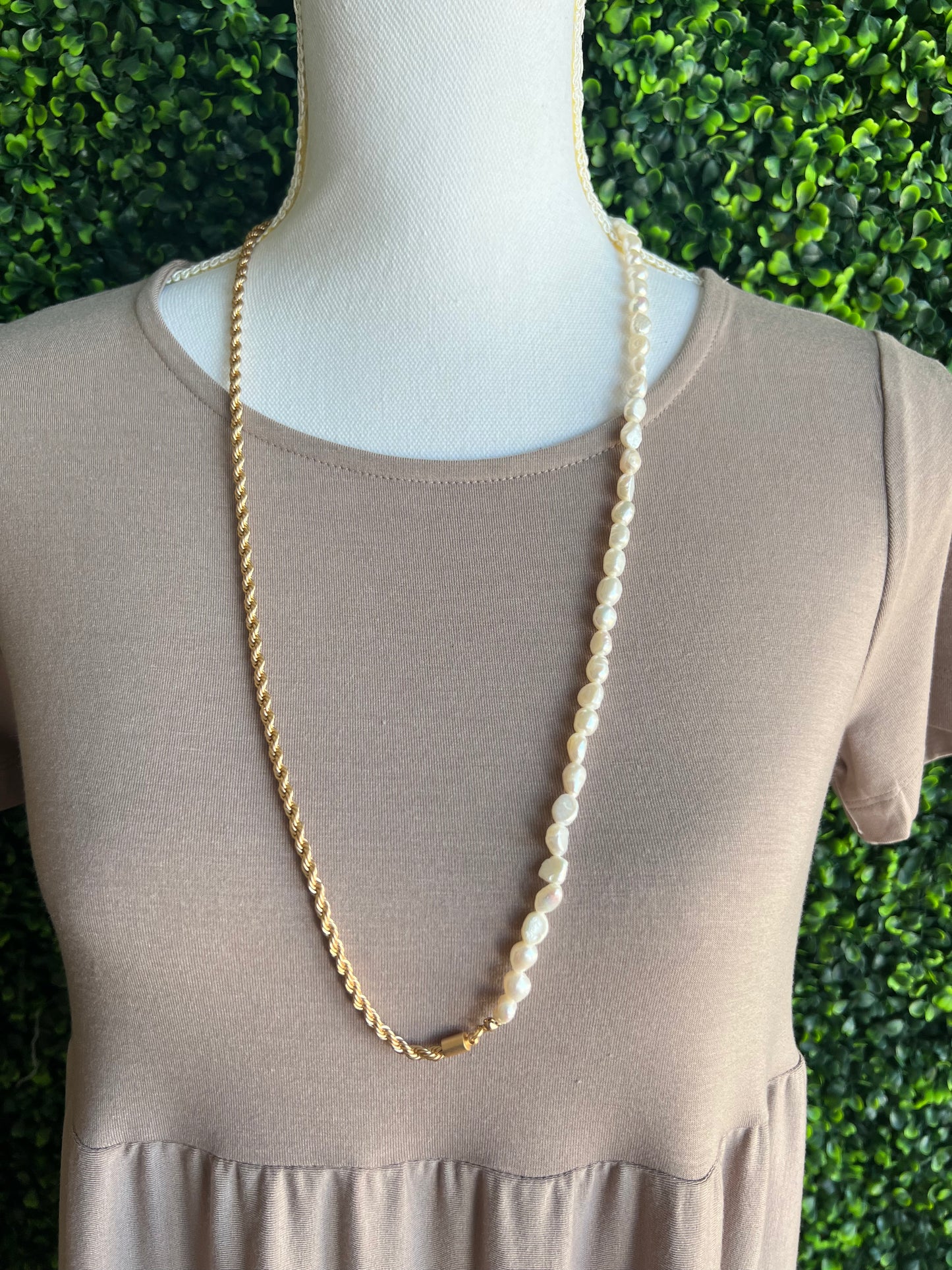 Modern Muse Necklace