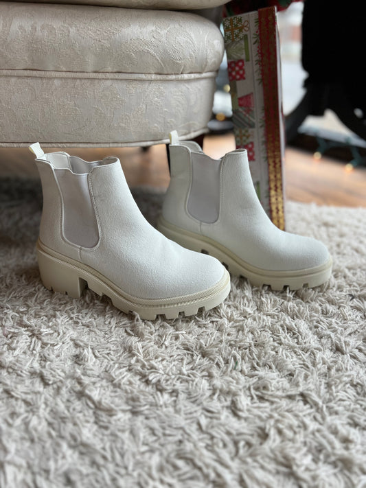 Chelsea Boot
