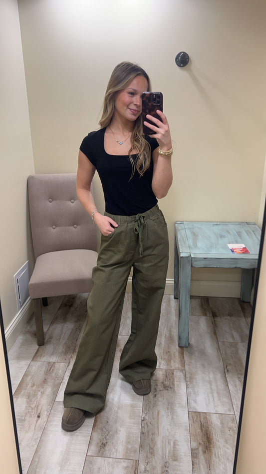 Wide leg pants