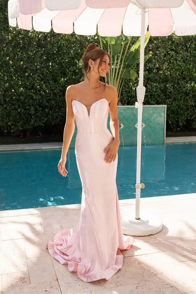 Portia & Scarlett XO158