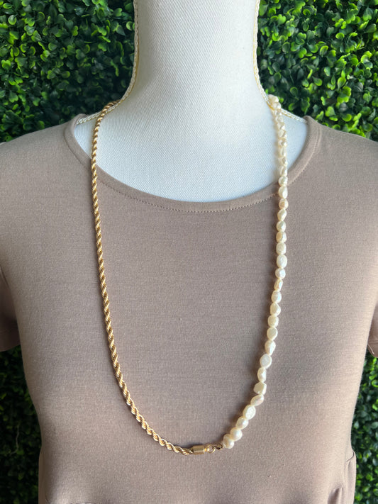 Modern Muse Necklace